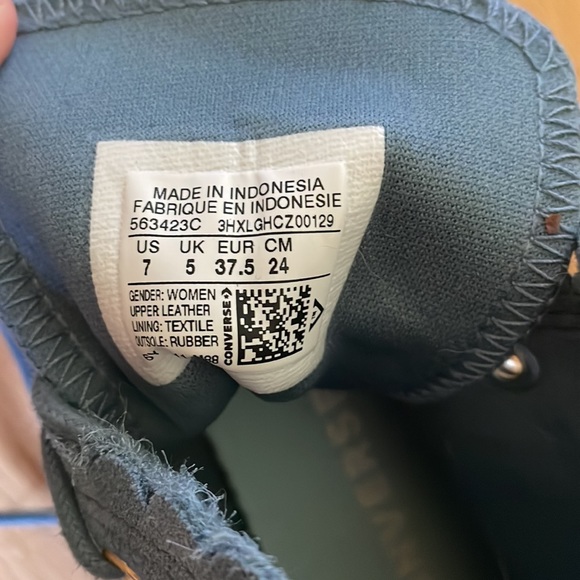 Women’s blue converse - Picture 6 of 6